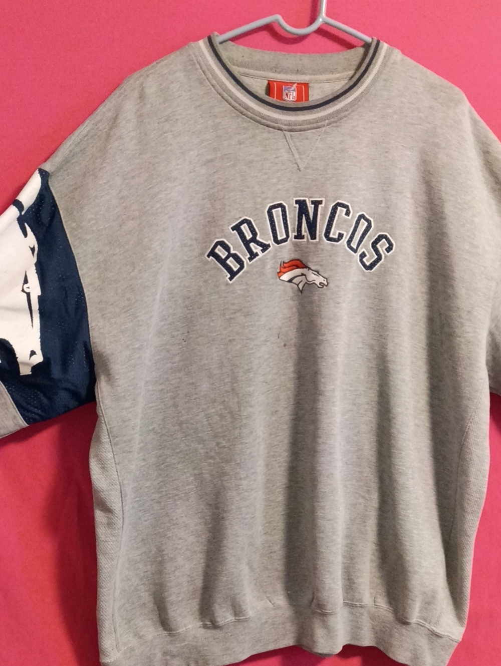 Vintage NFL Grey Broncos Sweatshirt